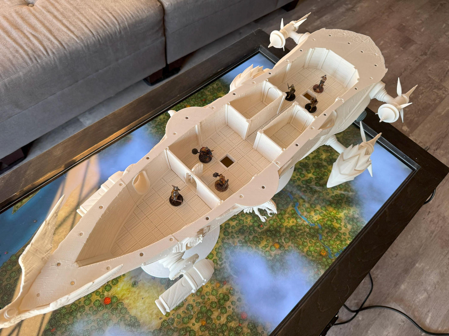 Zephyr Assault Class Frigate | Massive Airship w/ Playable Interior and Exterior | DnD | Terrain | TTRPG | Fantasy | Tabletop | Spelljammer