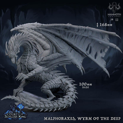a close up of a statue of a dragon